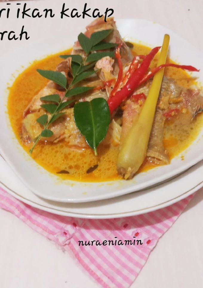 Kari ikan kakap merah