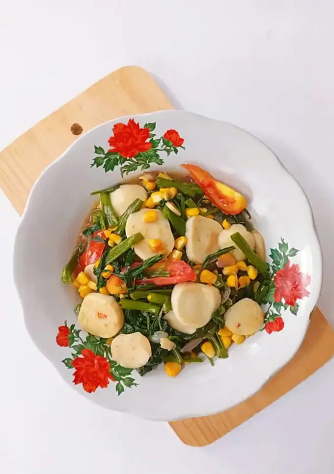 Tumis Kangkung Bakso Ikan