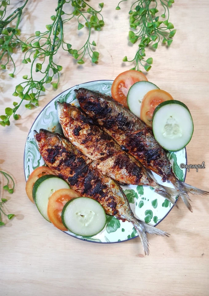 Ikan Kembung Bakar Pedas
