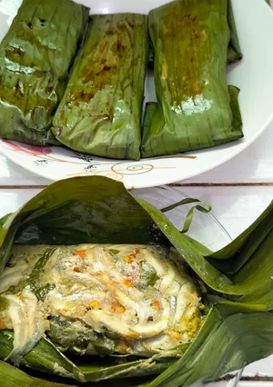 Pepes teri basah