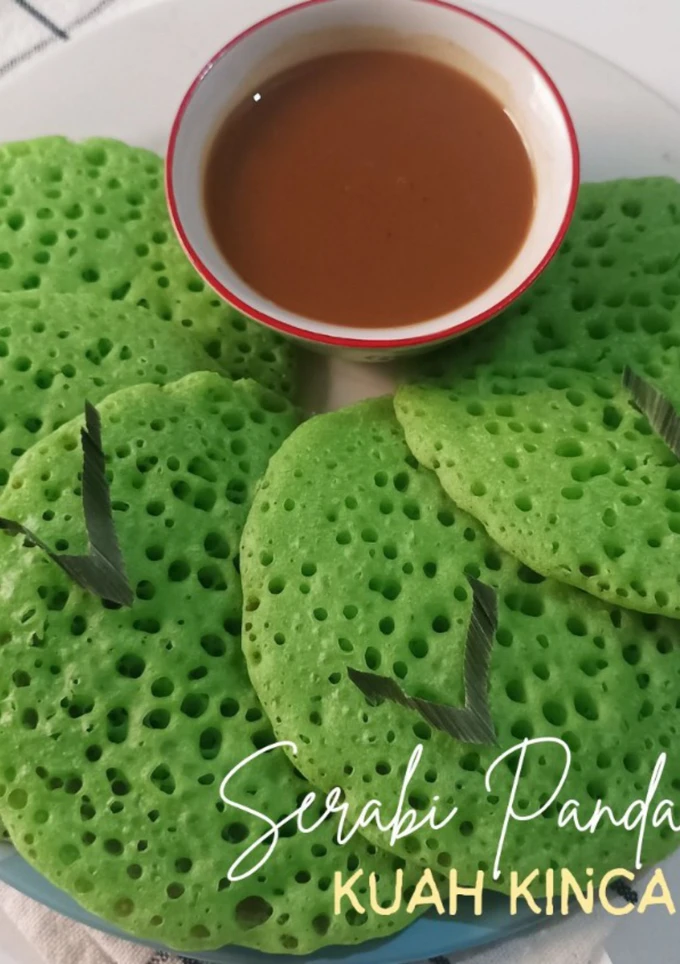 Serabi Pandan Kuah Kinca Gula Merah