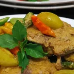 Tuna Bumbu Kuning